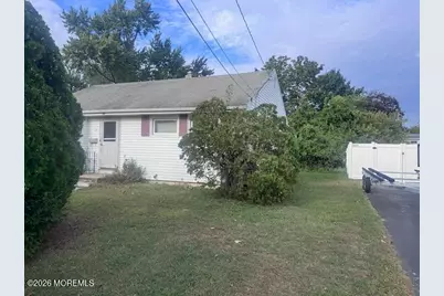 17 Pearce Avenue, Eatontown, NJ 07724 - Photo 5