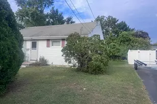 17 Pearce Ave, Eatontown, NJ 07724 - Photo 5