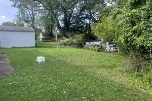 17 Pearce Ave, Eatontown, NJ 07724 - Photo 9