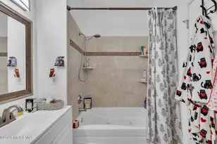 330 Sophee Ln, Lakewood, NJ 08701 - Photo 21