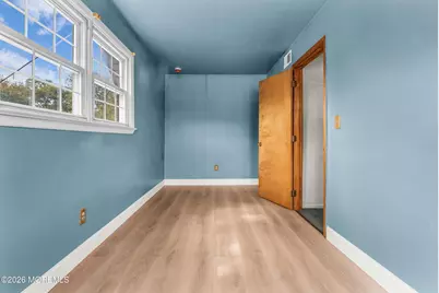 252 Port Monmouth Road, Middletown, NJ 07748 - Photo 17
