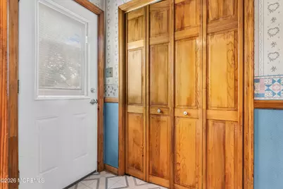 252 Port Monmouth Road, Middletown, NJ 07748 - Photo 11