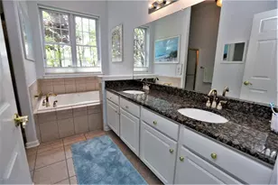 18 Cypress Point Ln, Jackson, NJ 08527 - Photo 11
