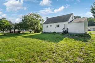 33 Glen Rd, Howell Township, NJ 07731 - Photo 17