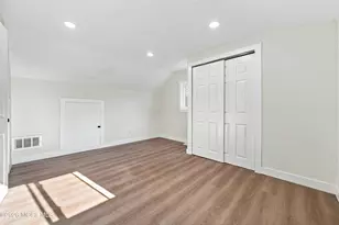 33 Glen Rd, Howell Township, NJ 07731 - Photo 15