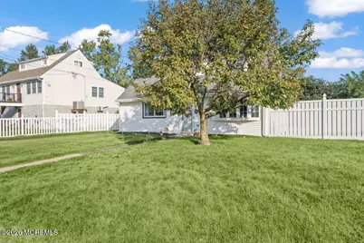 9 Nimitz Place, Sayreville, NJ 08872 - Photo 3