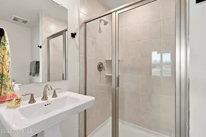 94 Bataan Avenue, Tinton Falls, NJ 07724 - Photo 33