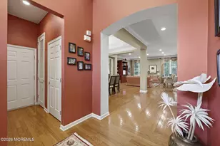 13 Caufield Ct, Freehold, NJ 07728 - Photo 5