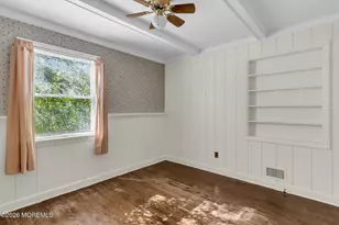 652 Brookside Dr, Belford, NJ 07718 - Photo 33