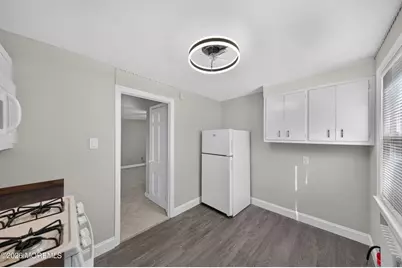 22 Oldfield Place, Red Bank, NJ 07701 - Photo 25