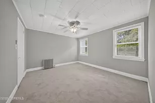 22 Oldfield Pl, Red Bank, NJ 07701 - Photo 31