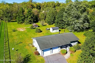 32 Arneytown-Hornerstown Rd, Cream Ridge, NJ 08514 - Photo 1