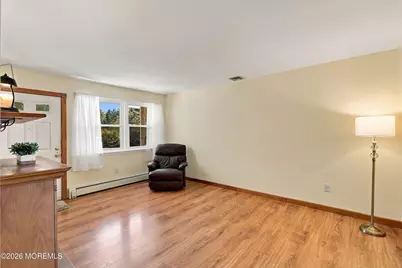 32 Arneytown Hornerstown Road, Cream Ridge, NJ 08514 - Photo 7