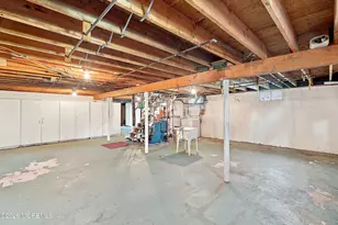 32 Arneytown-Hornerstown Rd, Cream Ridge, NJ 08514 - Photo 23