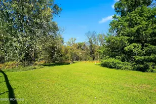 32 Arneytown-Hornerstown Rd, Cream Ridge, NJ 08514 - Photo 29