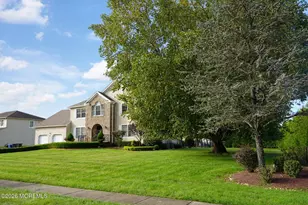 17 Locksley Ln, Manalapan Township, NJ 07726 - Photo 5
