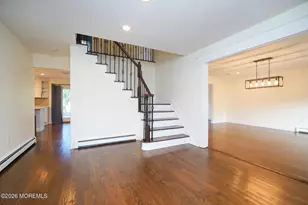 17 Locksley Ln, Manalapan Township, NJ 07726 - Photo 9