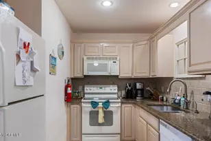 32 Webster Ave, Seaside Heights, NJ 08751 - Photo 9