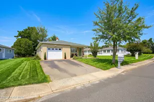 4 Tavernier St, Toms River Township, NJ 08757 - Photo 3