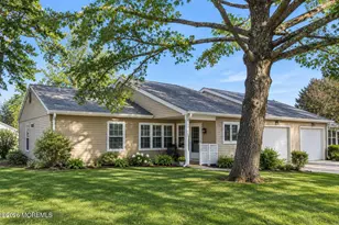 766B Liverpool Cir, Manchester Township, NJ 08759 - Photo 3