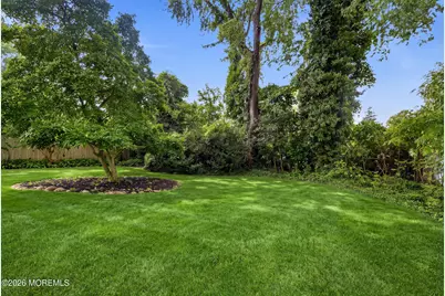 72 W Wilson Circle, Red Bank, NJ 07701 - Photo 39