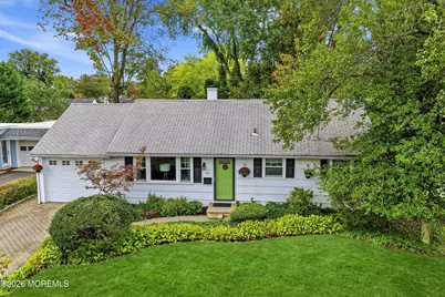 72 W Wilson Circle, Red Bank, NJ 07701 - Photo 7