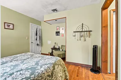 72 W Wilson Circle, Red Bank, NJ 07701 - Photo 31