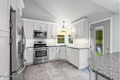 23 Barbara Lane, Oakhurst, NJ 07755 - Photo 11