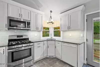 23 Barbara Lane, Oakhurst, NJ 07755 - Photo 13