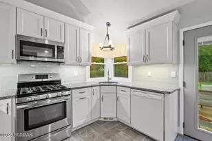 23 Barbara Ln, Oakhurst, NJ 07755 - Photo 13