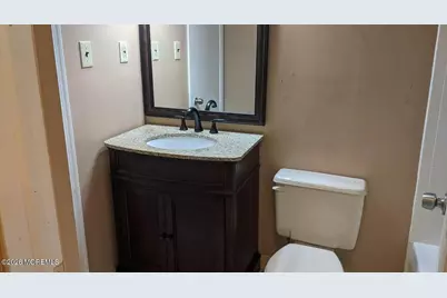 113 Dundee Court, Matawan, NJ 07747 - Photo 11