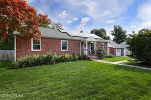 32 Sunset Pl, Middletown, NJ 07748 - Photo 1