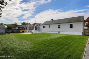 32 Sunset Pl, Middletown, NJ 07748 - Photo 3
