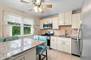 381 William St, Piscataway Township, NJ 08855 - Photo 7