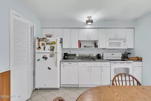 72 Belinda Ct, Brick, NJ 08724 - Photo 13