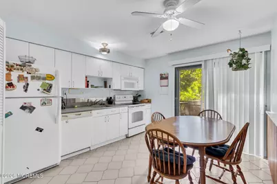 72 Belinda Court, Brick, NJ 08724 - Photo 3