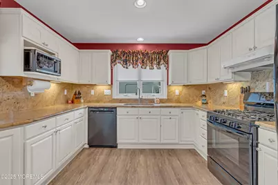 818 Arthur Drive, Red Bank, NJ 07701 - Photo 7