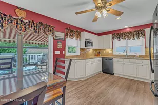 818 Arthur Dr, Red Bank, NJ 07701 - Photo 23