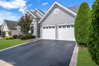19 Goddard Drive, East Windsor Township, NJ 08512 - Photo 7