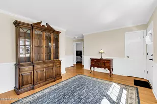 810 Woodcrest Dr, Spring Lake, NJ 07762 - Photo 5