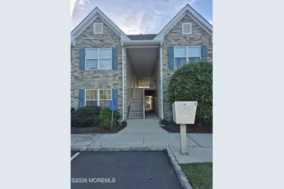 220 Wedgewood Circle, Belford, NJ 07718 - Photo 1