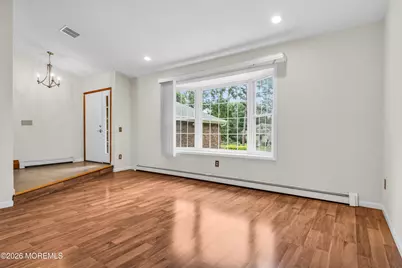 225 Genoa Avenue, Toms River Township, NJ 08753 - Photo 9