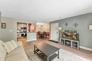 101 Beaumont Ct, Tinton Falls, NJ 07724 - Photo 5
