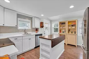 13 Imlaystown Hightstown Rd, Allentown, NJ 08501 - Photo 5