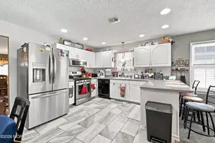 70 Canterbury Ln, Toms River Township, NJ 08757 - Photo 15