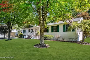 17 Tanglewood Dr, Cream Ridge, NJ 08514 - Photo 3