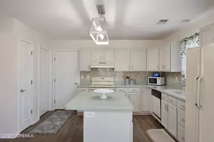 2923 Rockhill Ln, Toms River Township, NJ 08755 - Photo 11