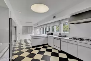 160 Ocean Ave N, Deal, NJ 07723 - Photo 27