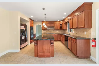 33 Heath Avenue, Oakhurst, NJ 07755 - Photo 11