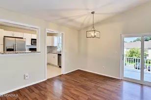 294 Tulip Ln, Freehold, NJ 07728 - Photo 5